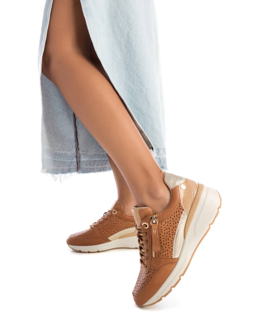Carmela 16141701 sneakers femme marron cuir ajouré