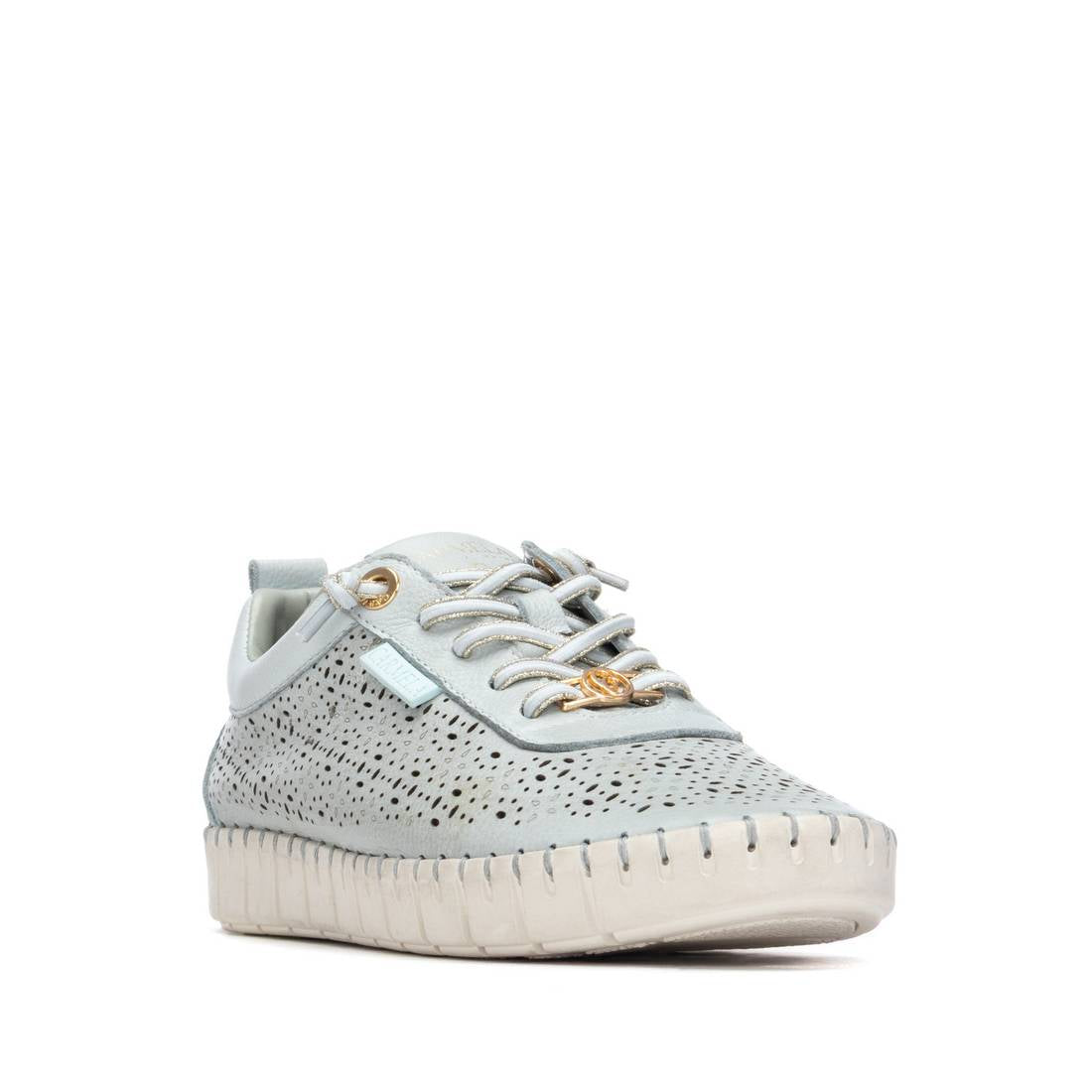 Carmela 16309905 basket cuir bleu ciel ajourée