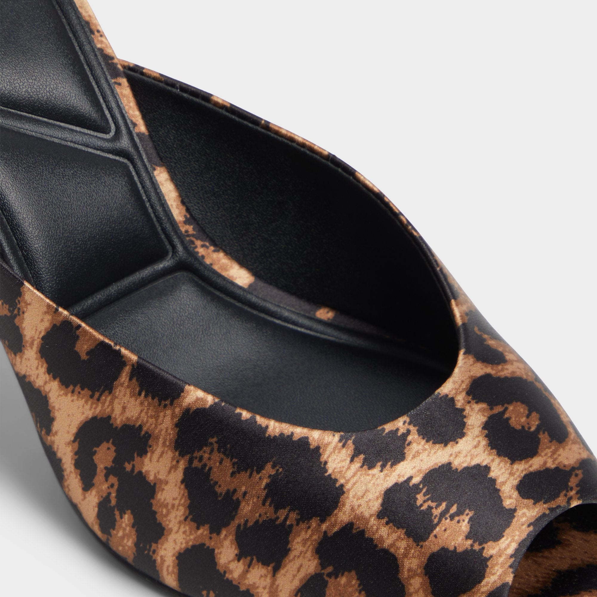 ALDO Elenara mules léopard satin talon aiguille