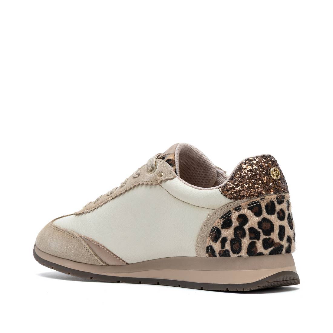 Carmela 16423402 basket femme beige synthétique