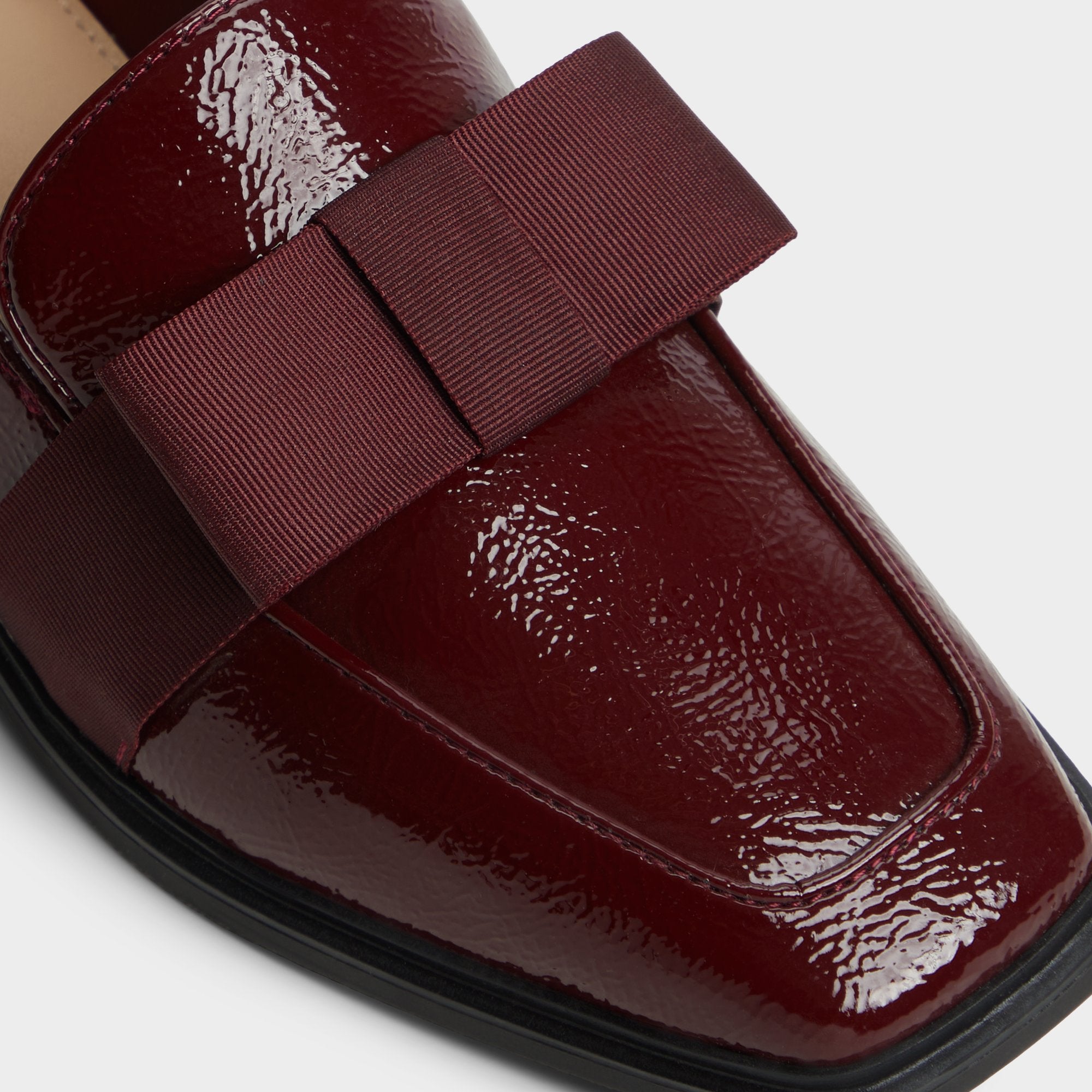 ALDO Hairalle mocassins bordeaux bout carré