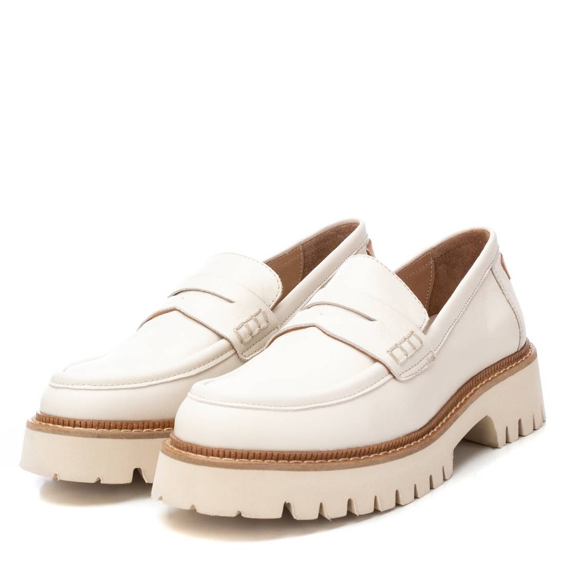 Carmela 16130902 mocassin femme blanc cuir plat