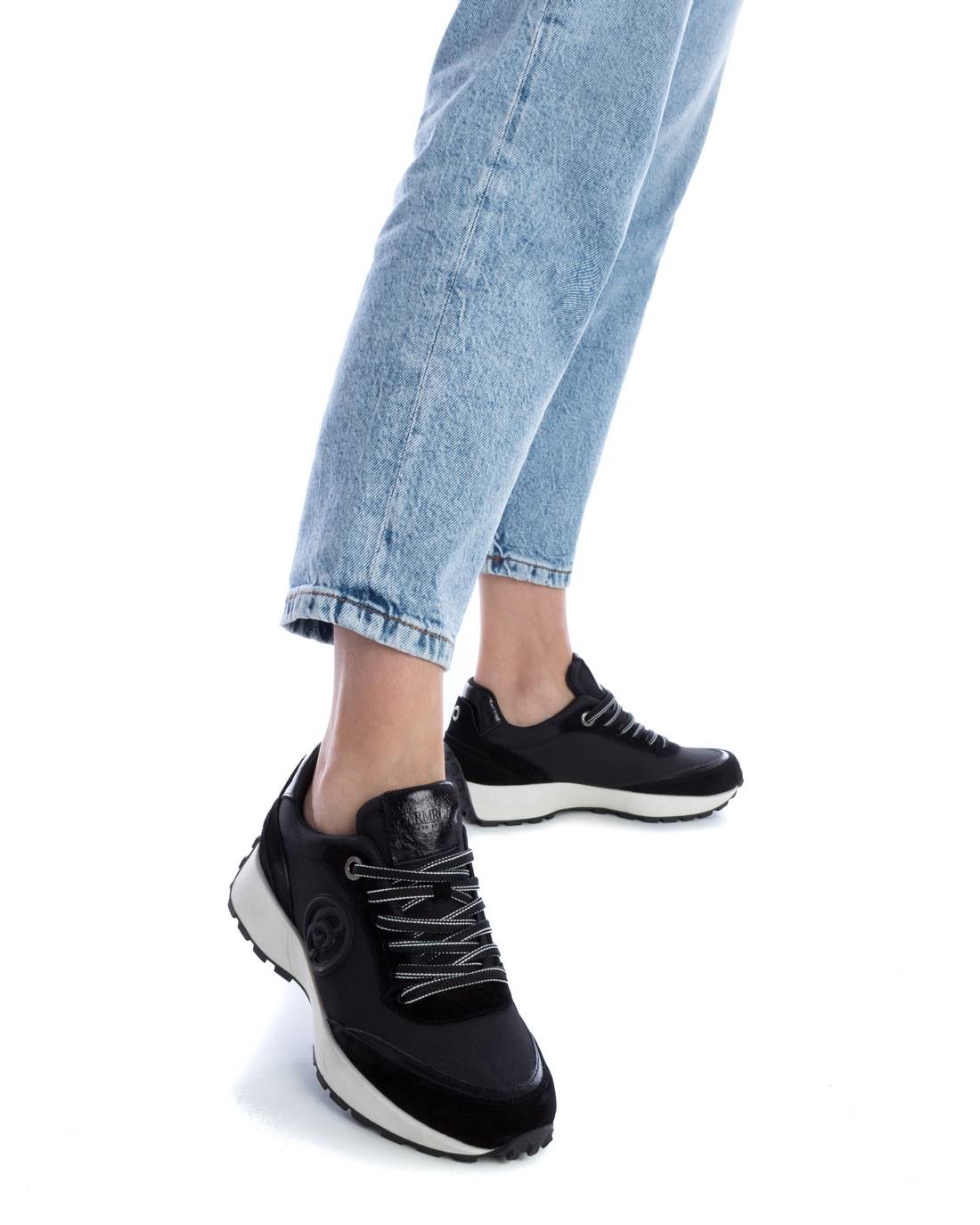 Carmela 16117403 baskets femme noires cuir