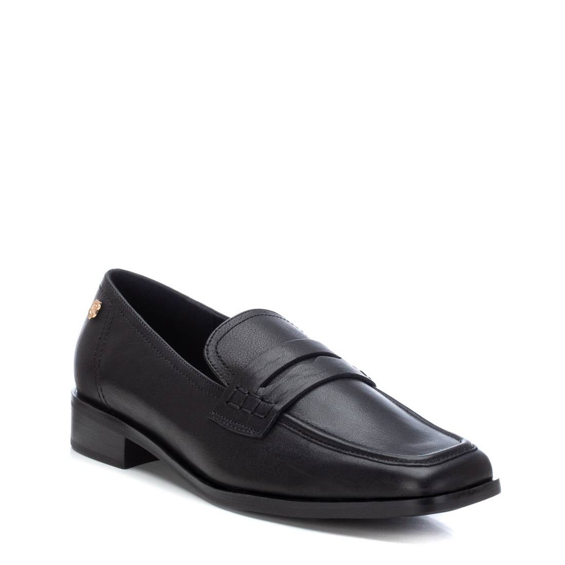 Carmela 16113101 mocassins cuir noir plats