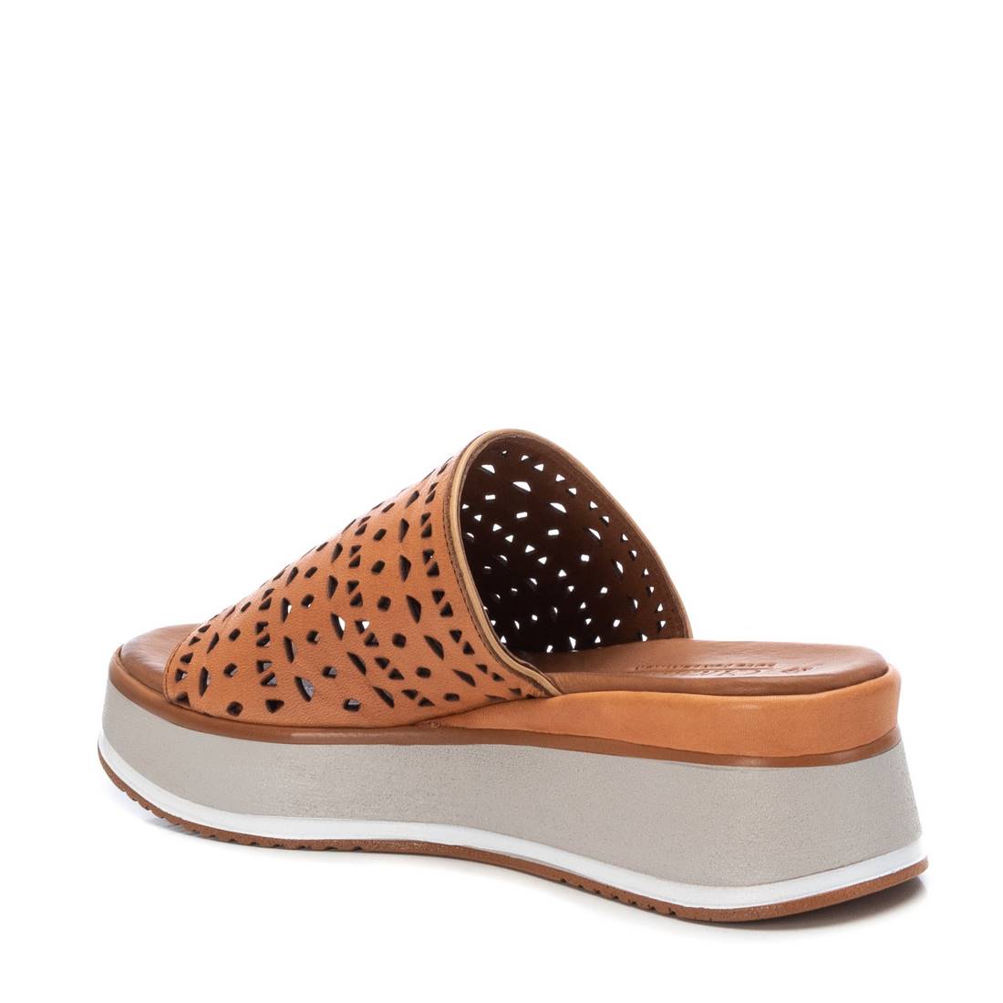 Carmela 16064501 sandale femme marron cuir compensée