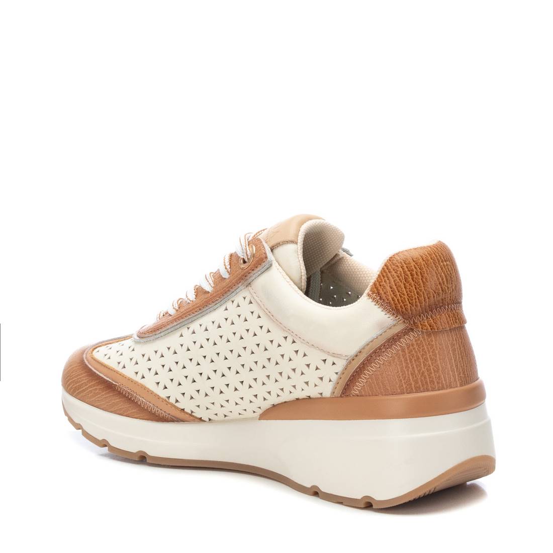 Carmela 16142102 baskets cuir marron à lacets
