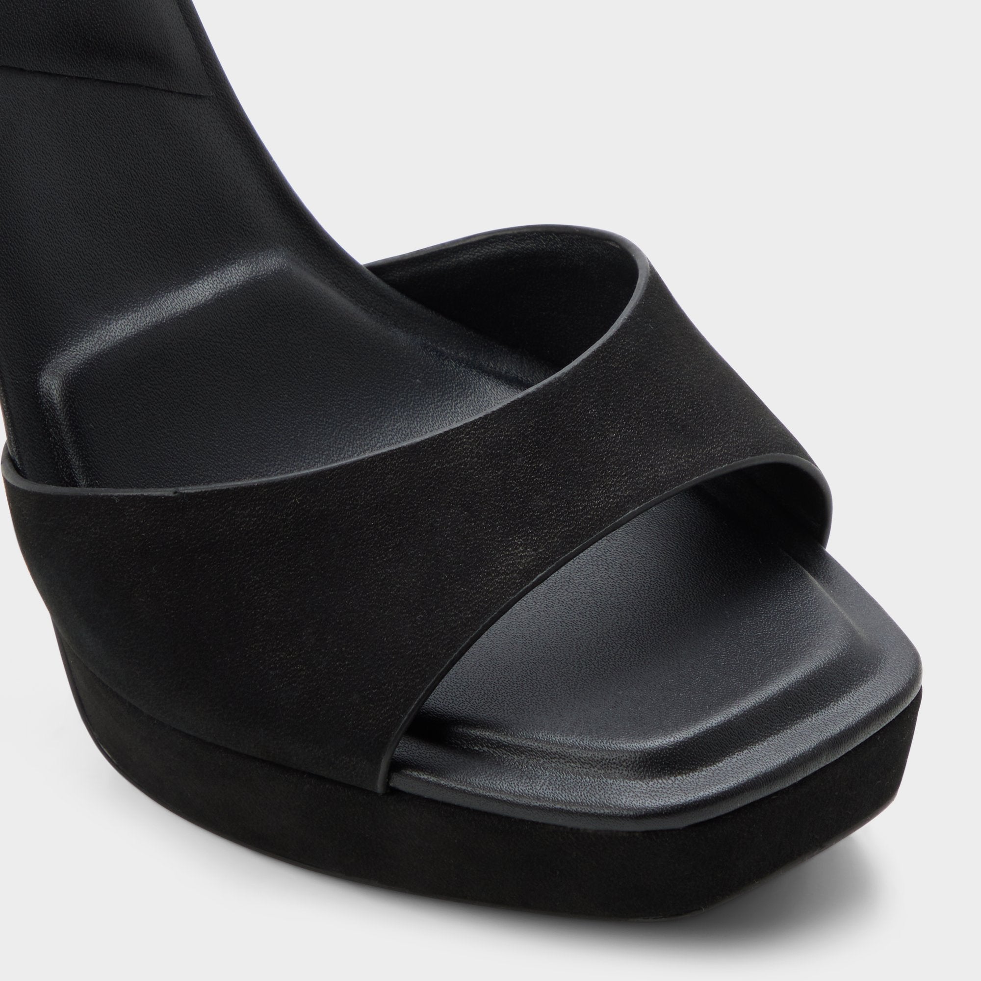 ALDO Medusa sandales à talon noires 38 serpent