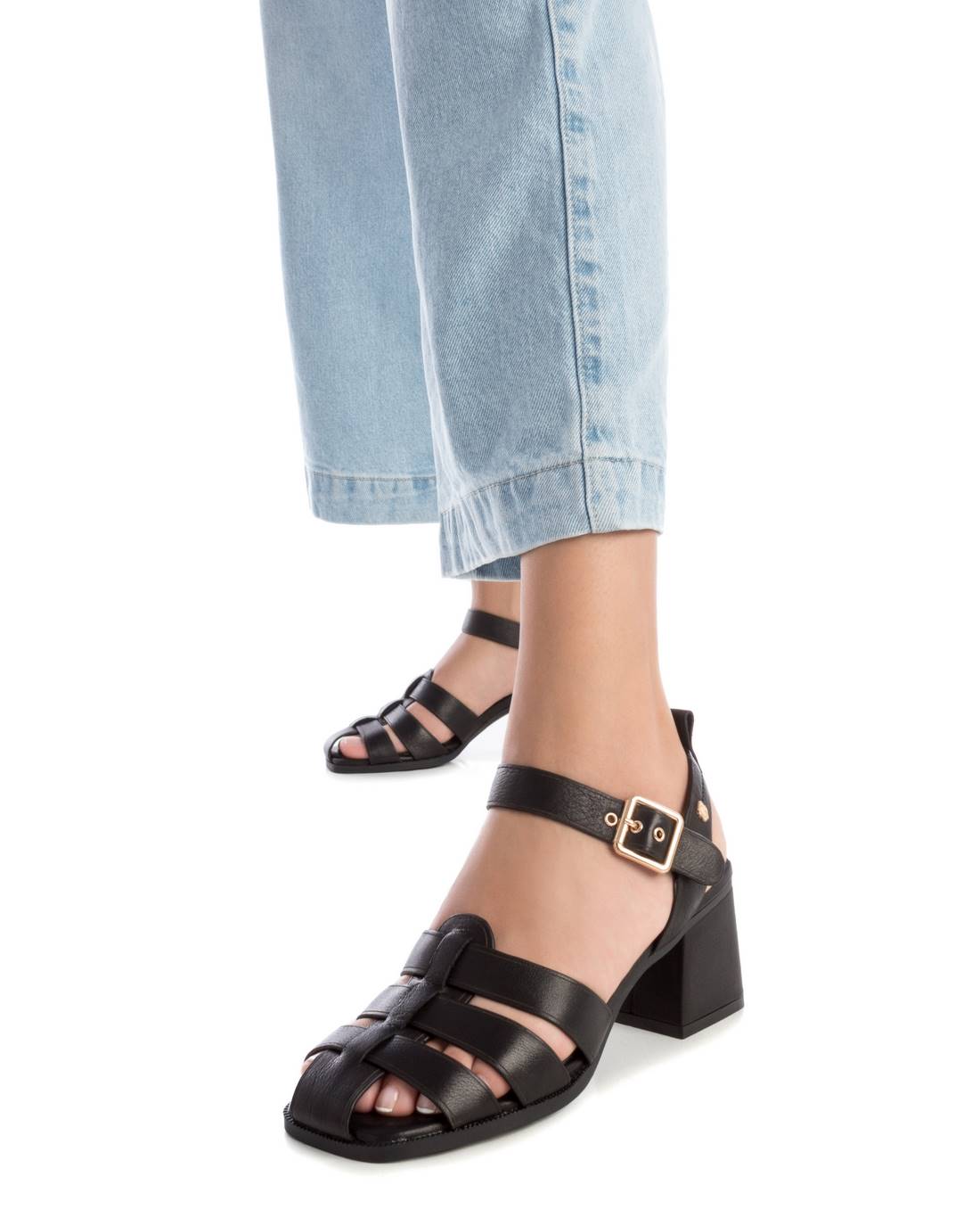 Carmela 16163002 sandale romaine femme noire cuir