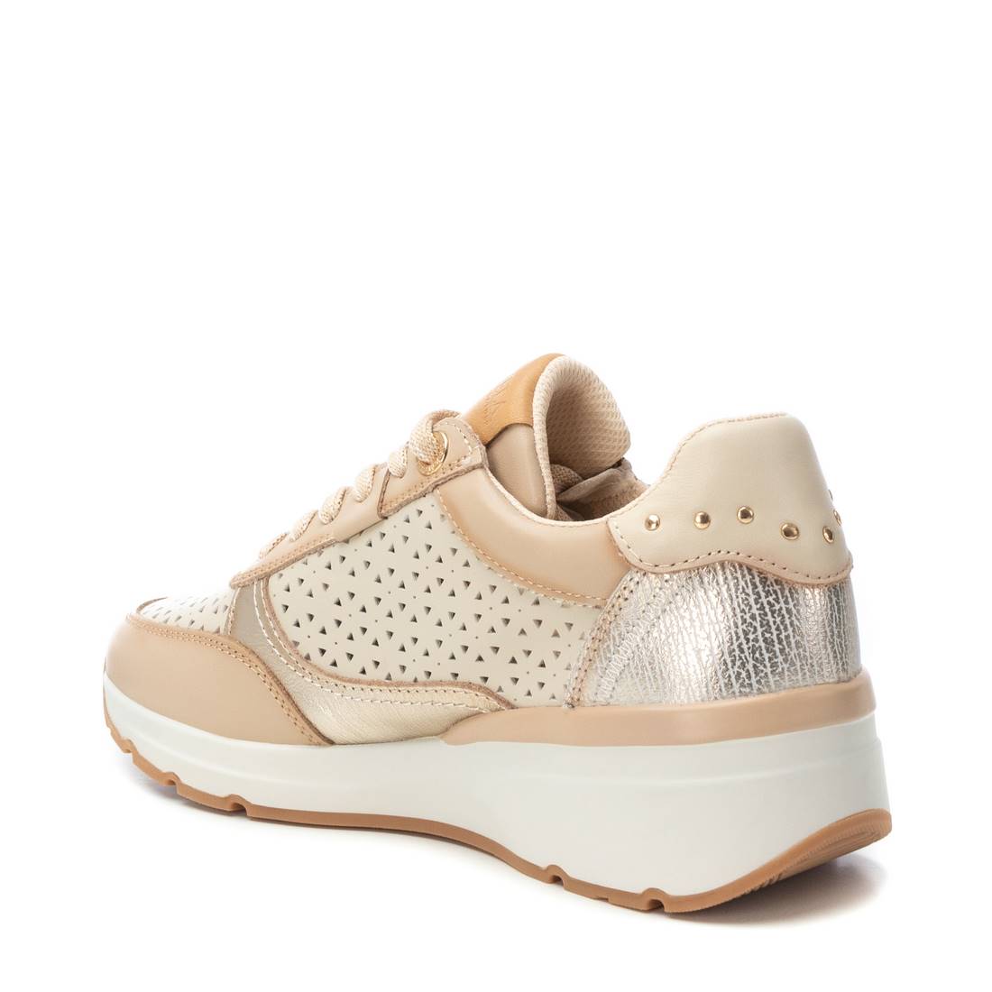 Carmela 16228101 baskets femme beige cuir