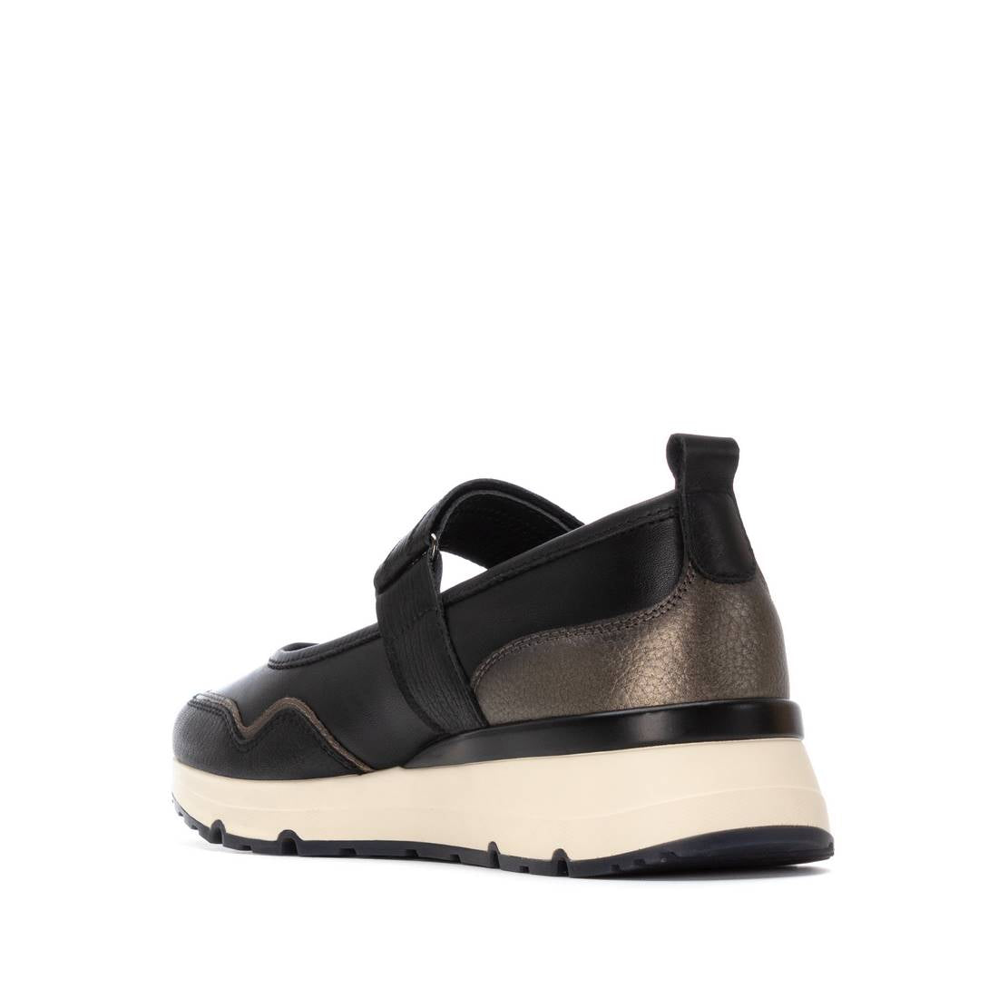 Carmela 16251501 ballerine noire cuir scratch