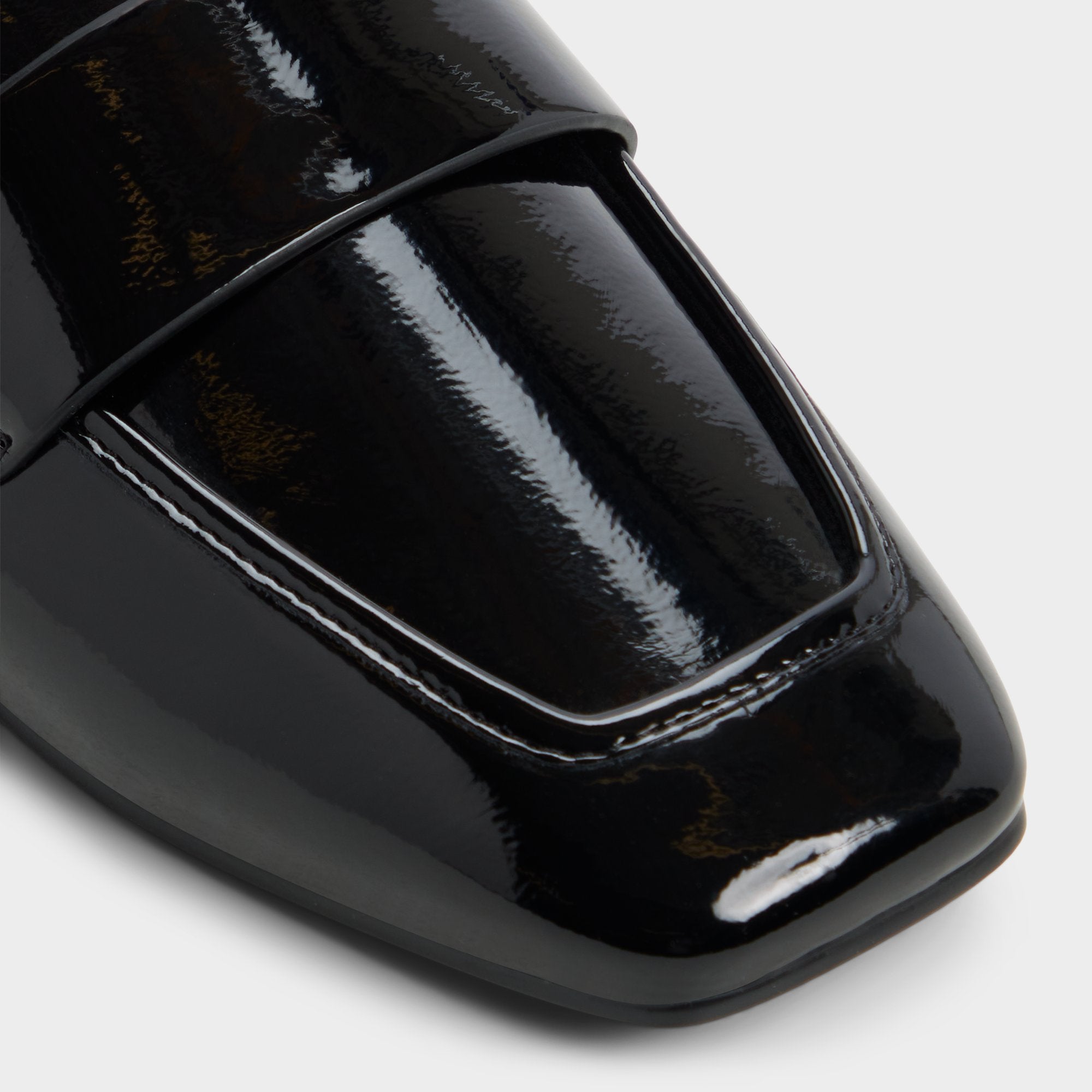 ALDO Bellamyy mocassins cuir pointure 38 talon plat