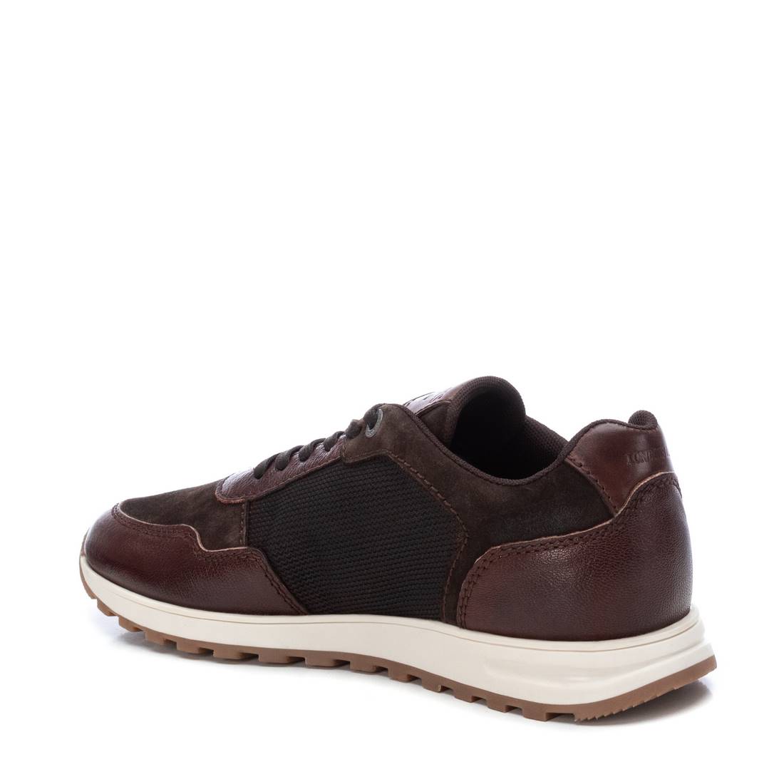 Carmela 16103901 baskets homme daim marron plates