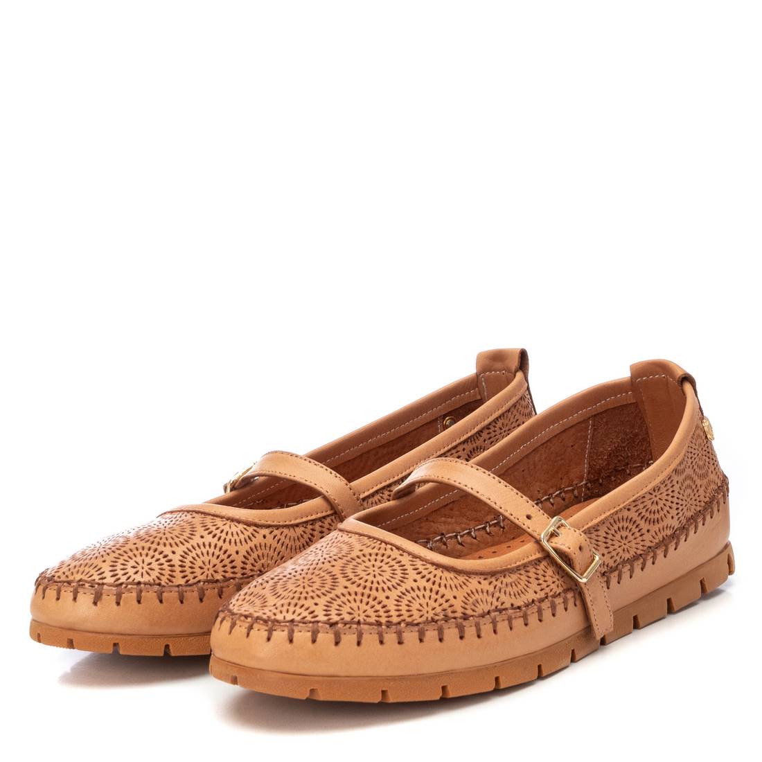 Carmela 16208002 ballerines cuir camel à boucle