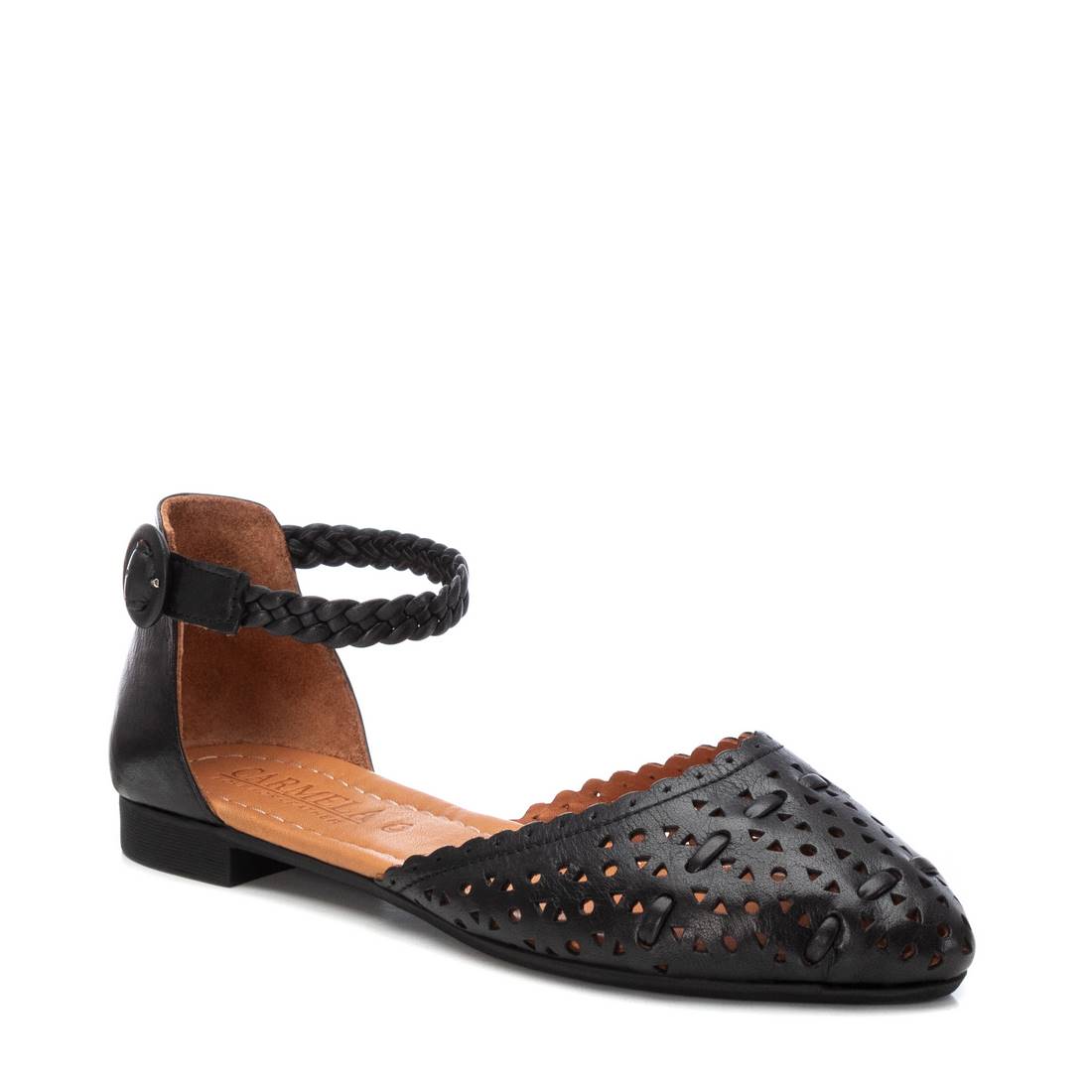 Carmela 16158002 ballerine noire cuir ajourée