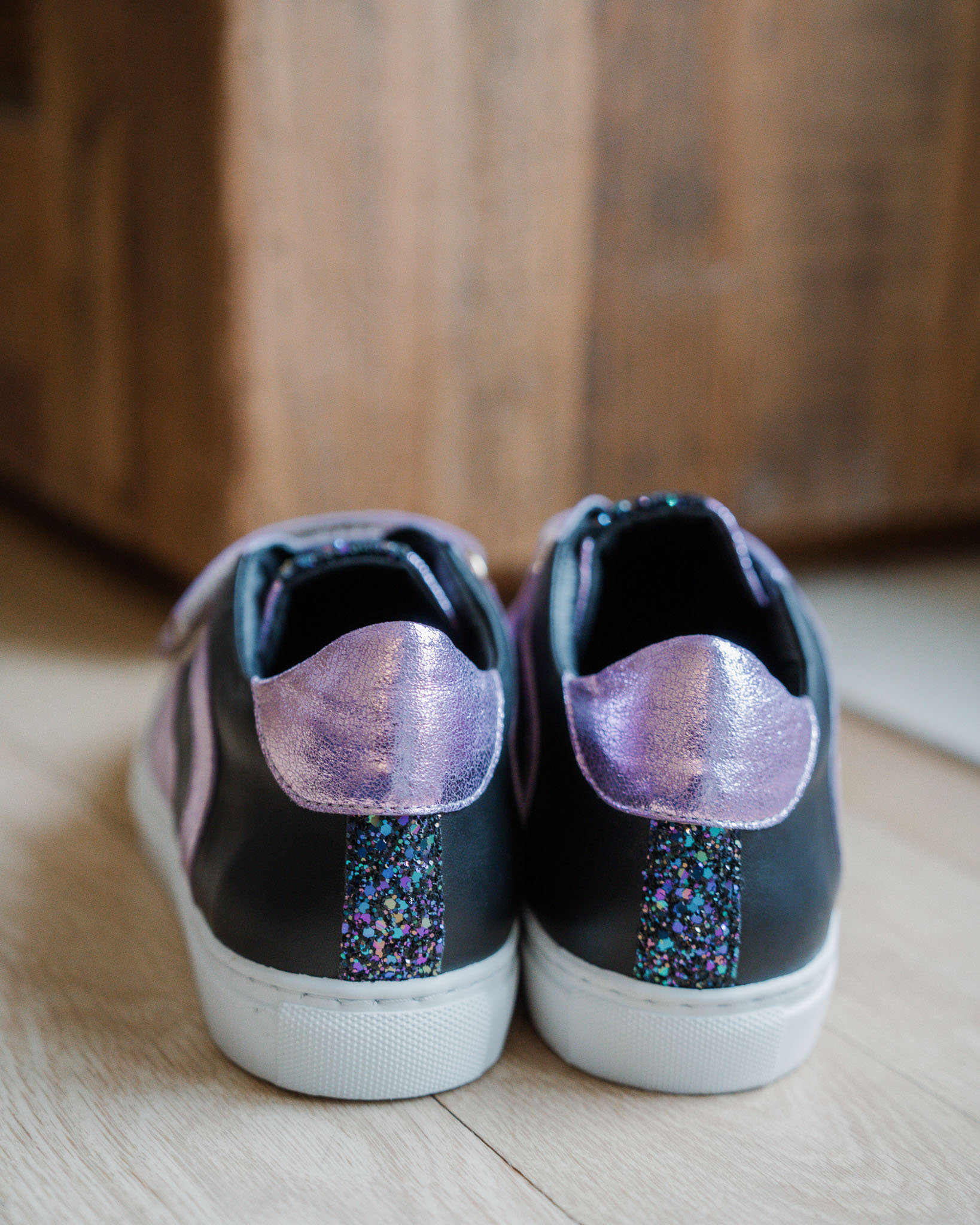 Dessine Moi Un Soulier baskets cuir noir irisé lilas starlight