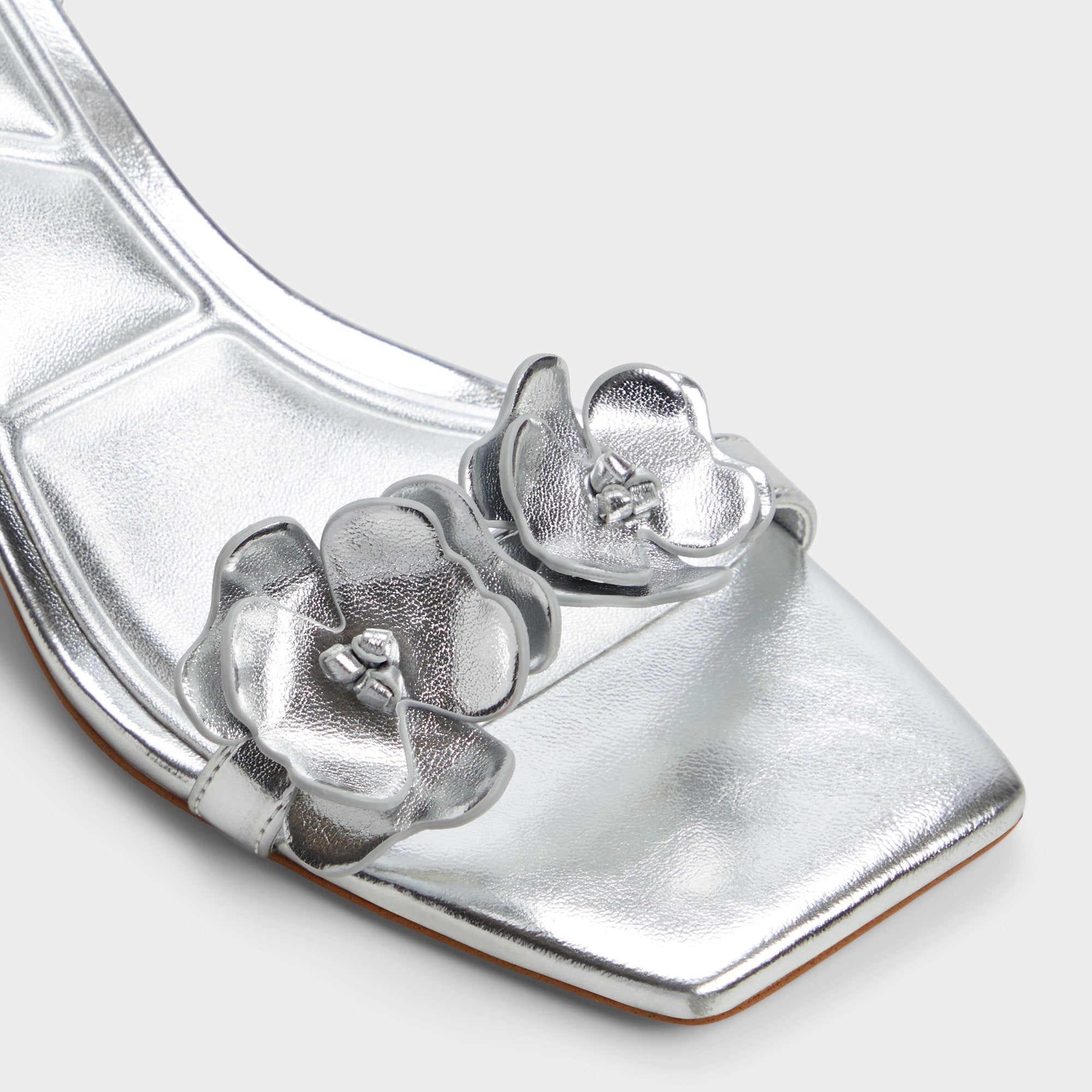 ALDO Daisyrose escarpins argentés