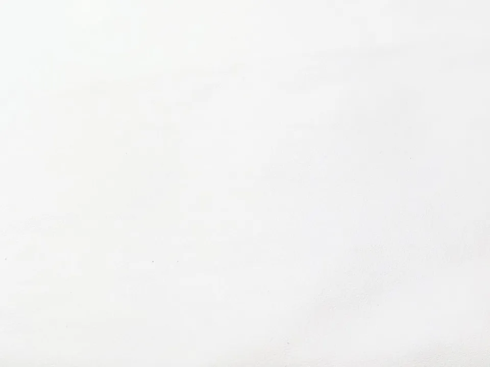 Dessine Moi Un Soulier Cuir Lisse Blanc échantillon cuir