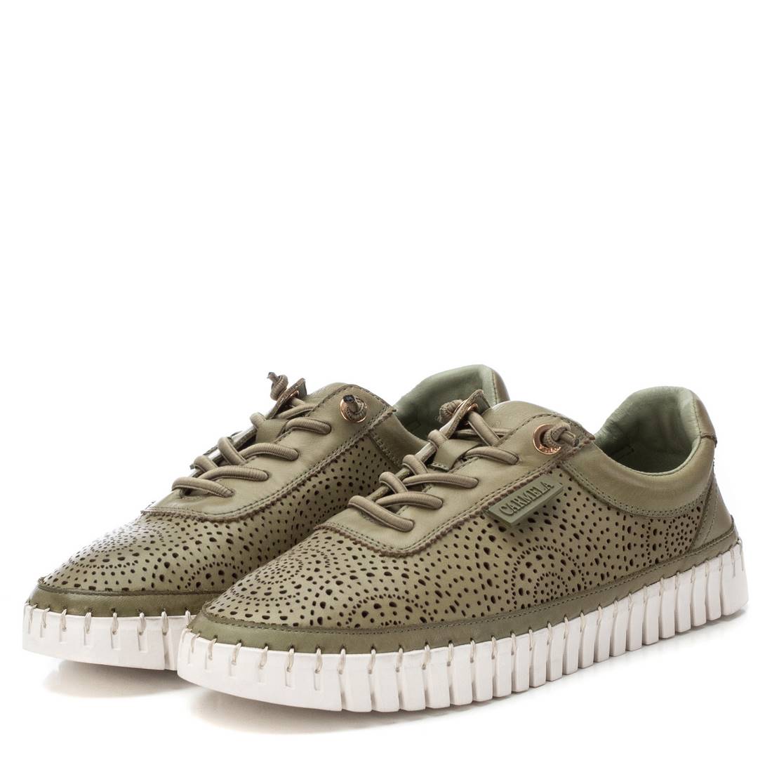 Carmela 16232706 derbie femme kaki cuir ajouré