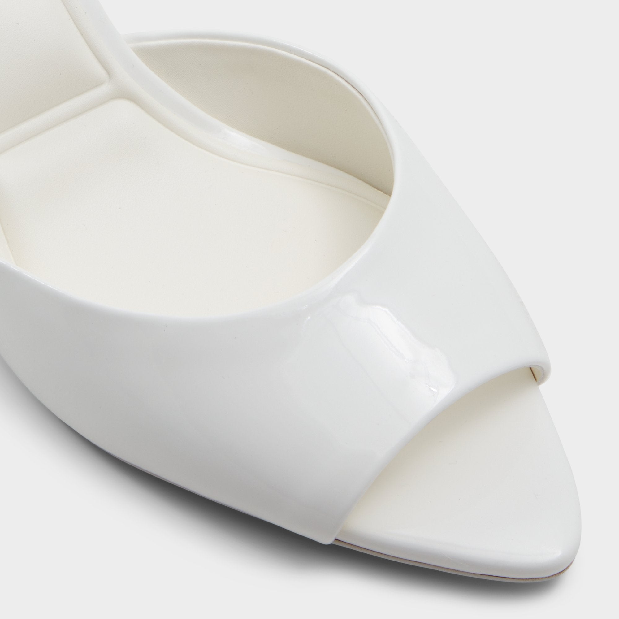 ALDO Dovedale mules à petit talon blanc