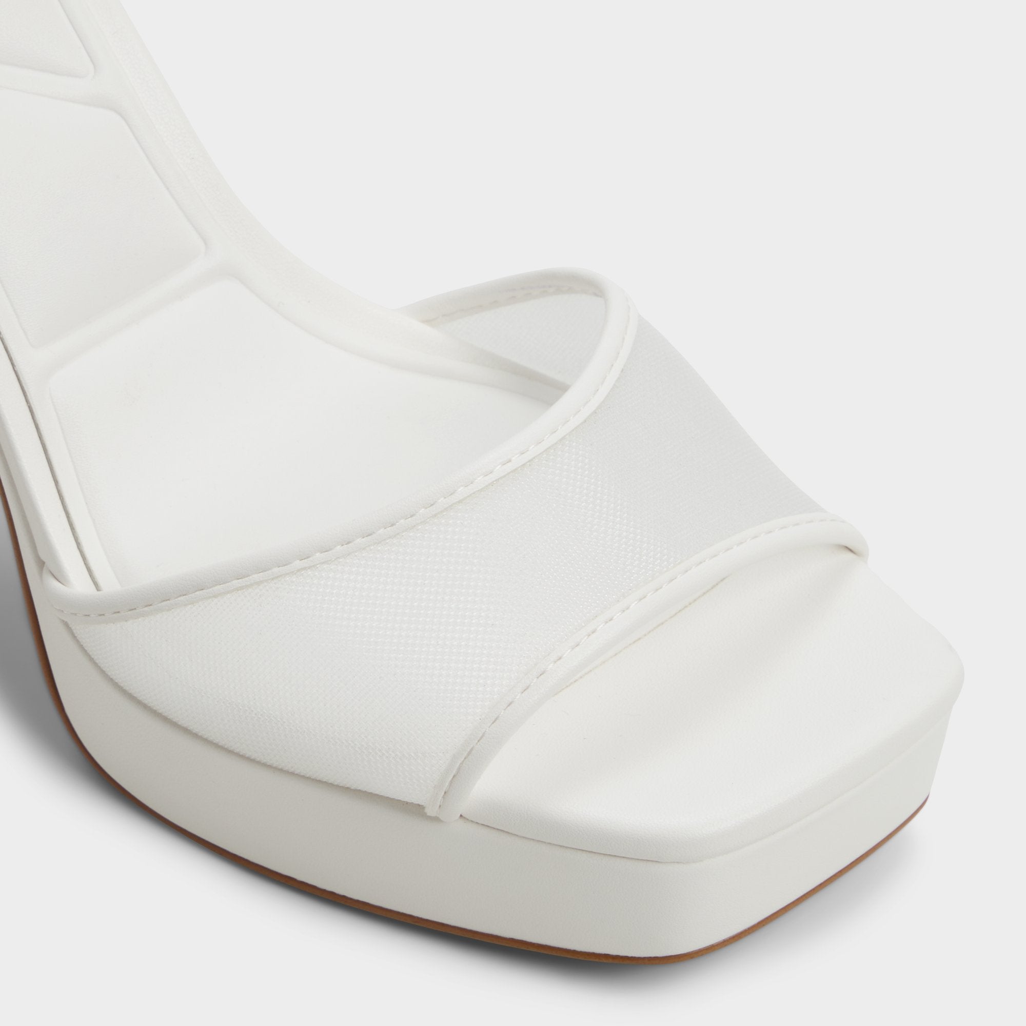 ALDO Chicglimmer sandales talons blanc mariage