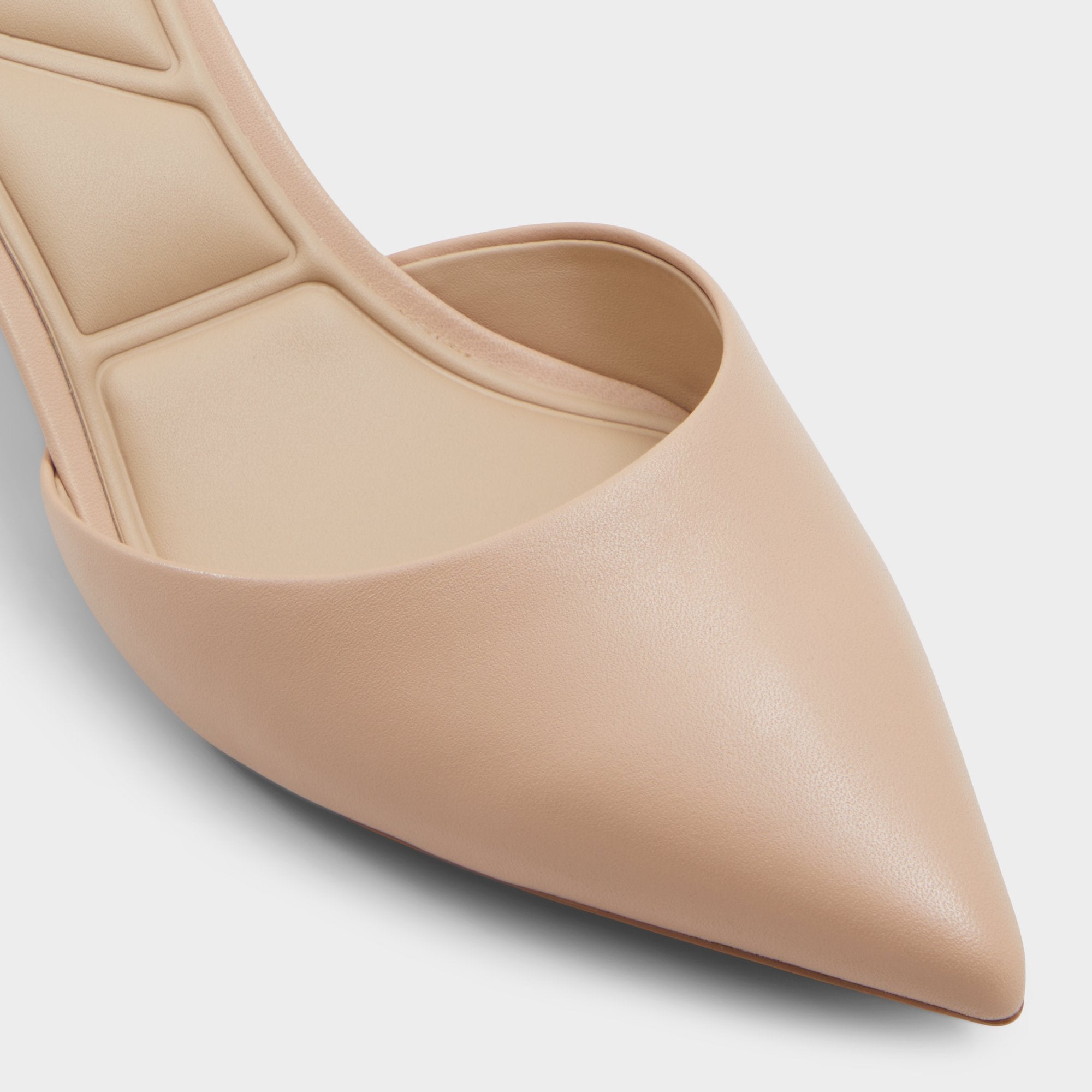 ALDO Uneral escarpins D’Orsay talon bloc beige
