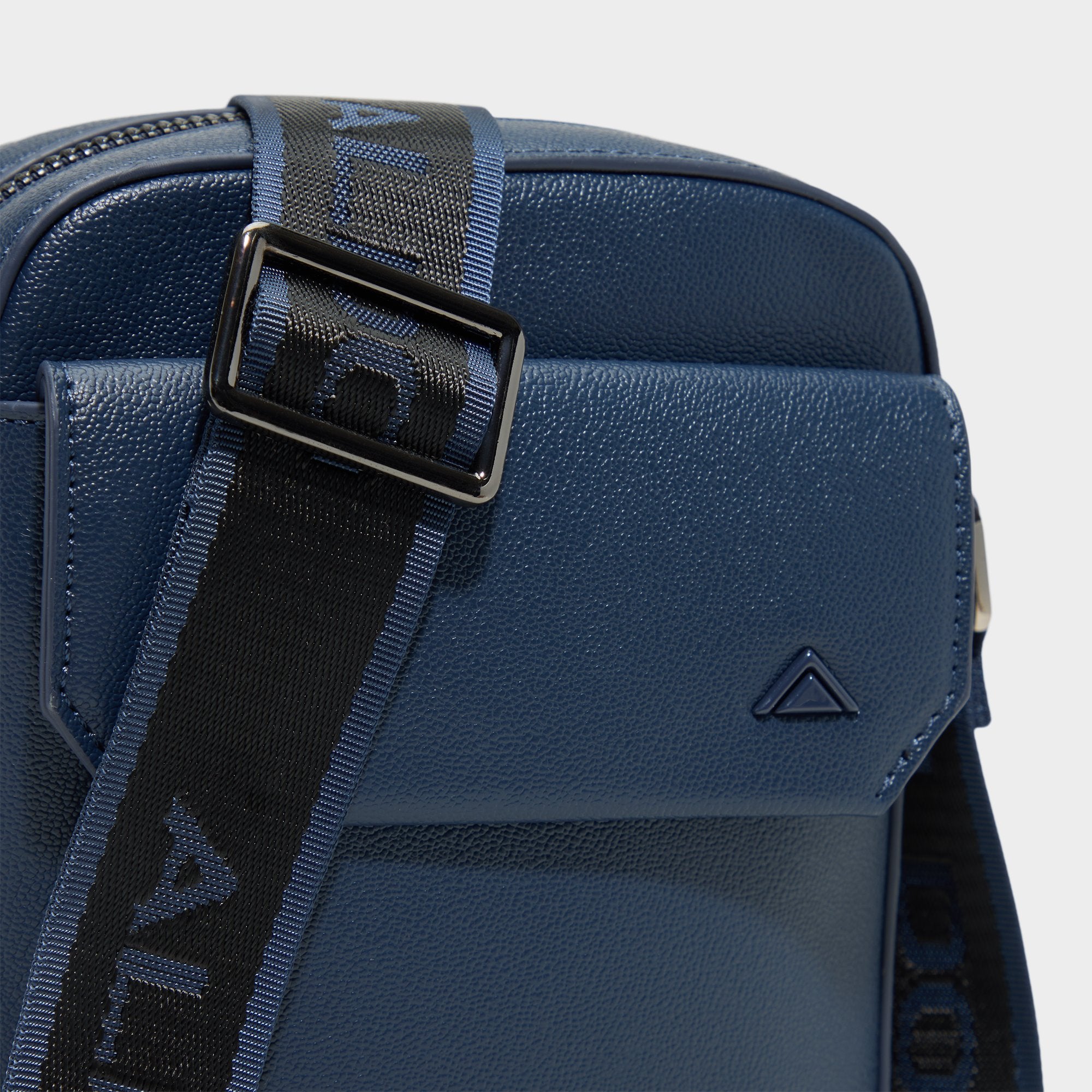 ALDO Kennethe sac bandoulière compact