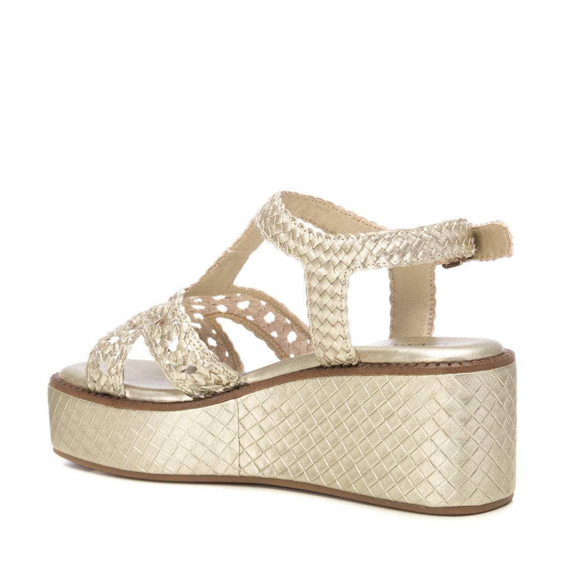 Carmela 16223101 sandale cuir doré compensée