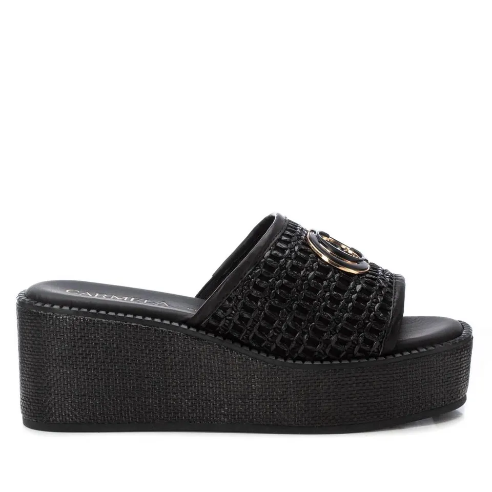 Carmela 16223501 sandale compensée noir raphia