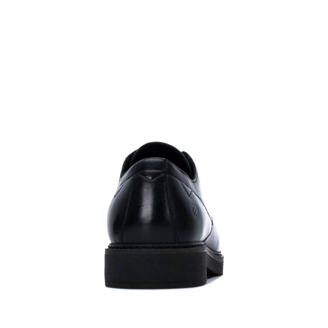 Carmela 16420003 derbies noirs homme en cuir