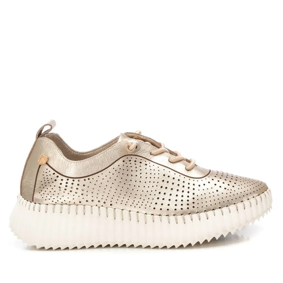Carmela 16236905 baskets cuir doré à lacets
