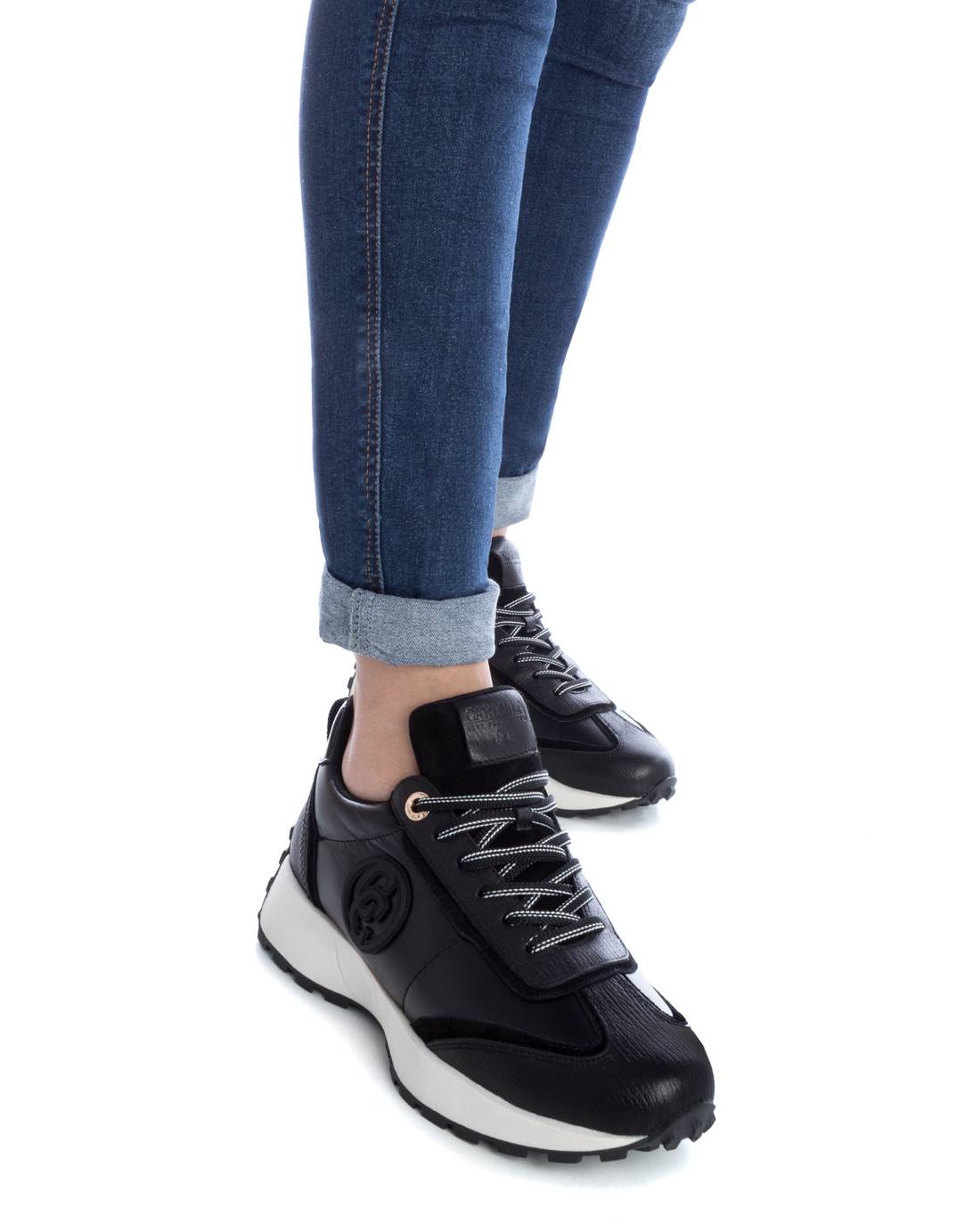 Carmela 16111703 Sneaker Femme Noir Plate