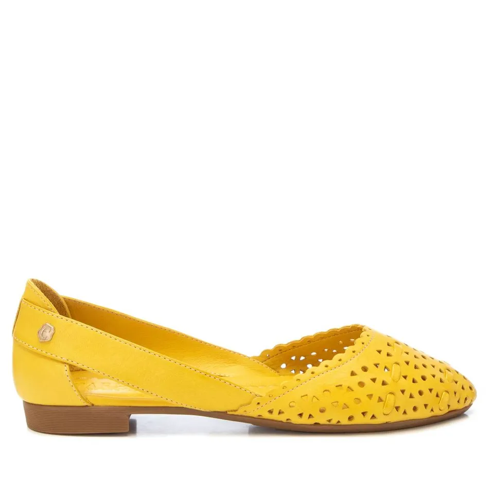Carmela 16158102 ballerine cuir jaune ajourée