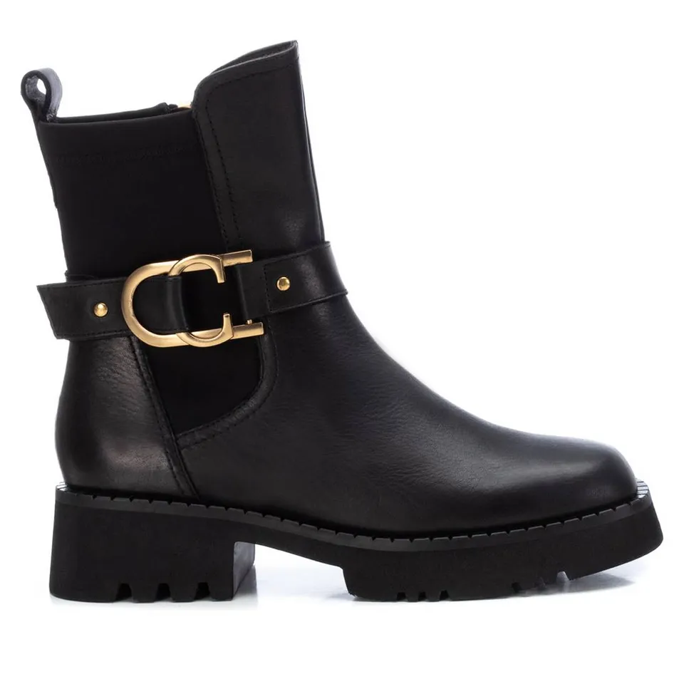 Carmela 16116001 bottine noire cuir plate
