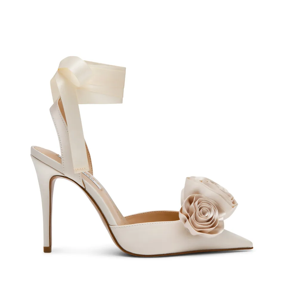 Steve Madden Rosie escarpins satin ivoire talon 10 cm