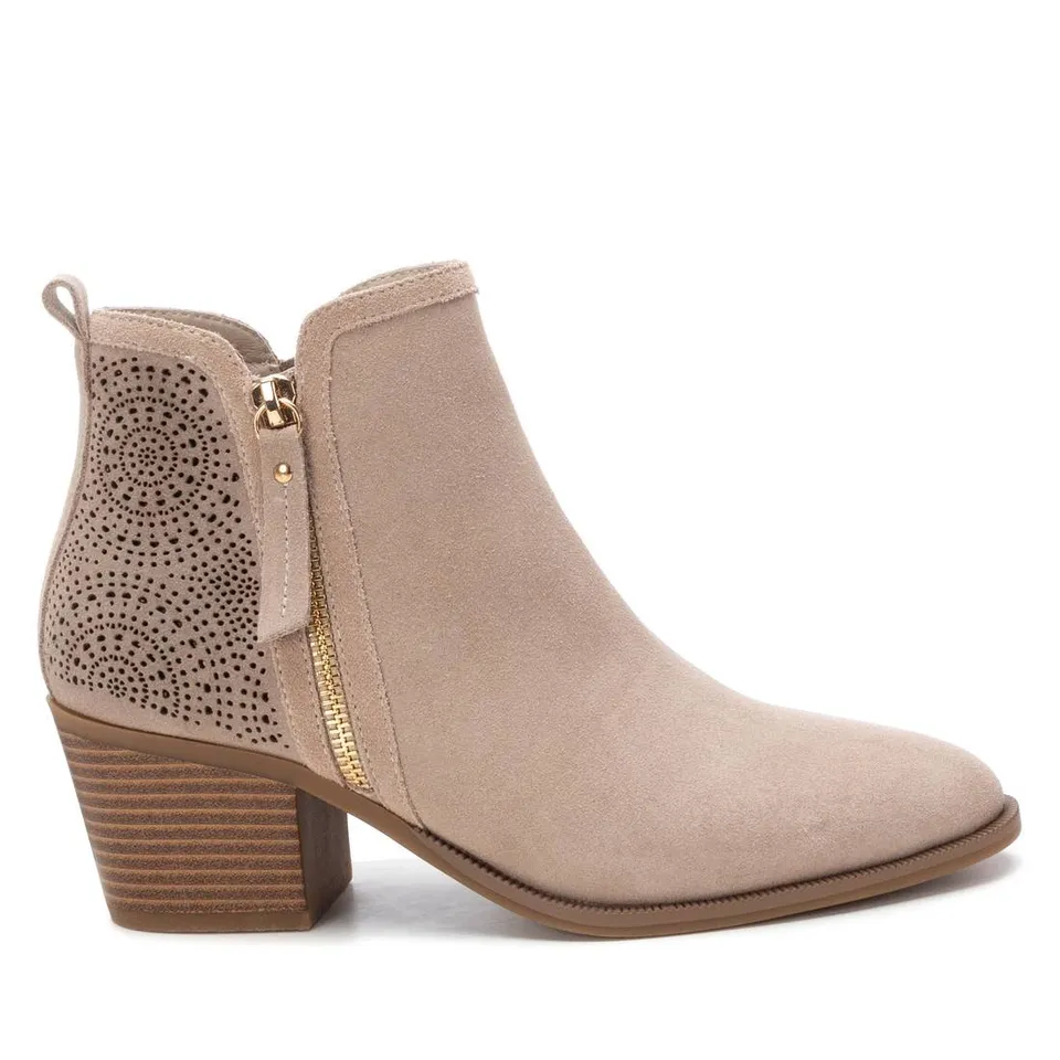 Carmela 16216303 bottines suède beige talon large