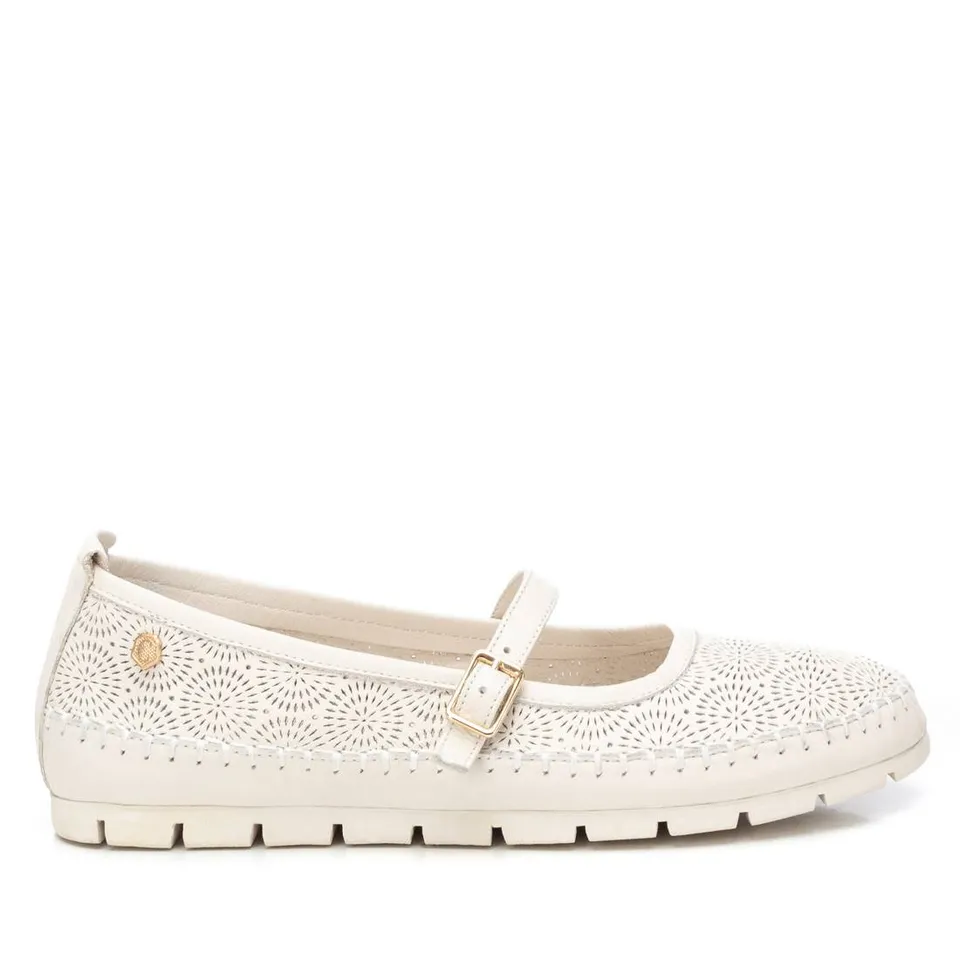 Carmela 16208001 ballerine cuir blanc boucle