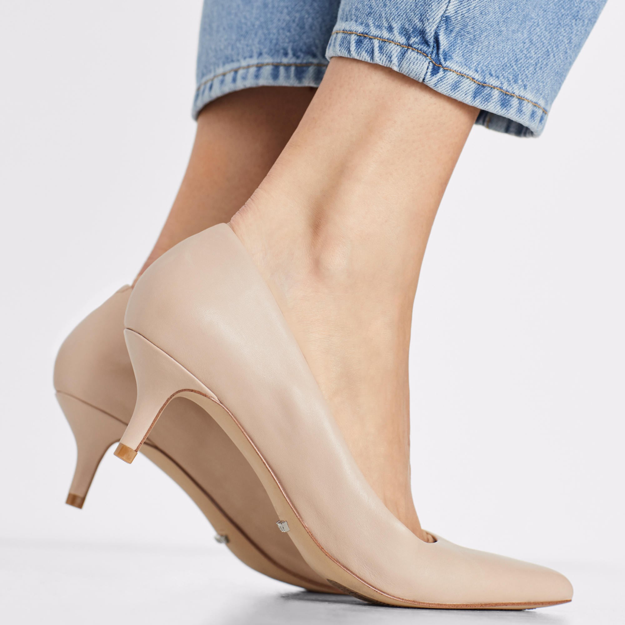 ALDO Sieriaflex escarpins beiges petit talon