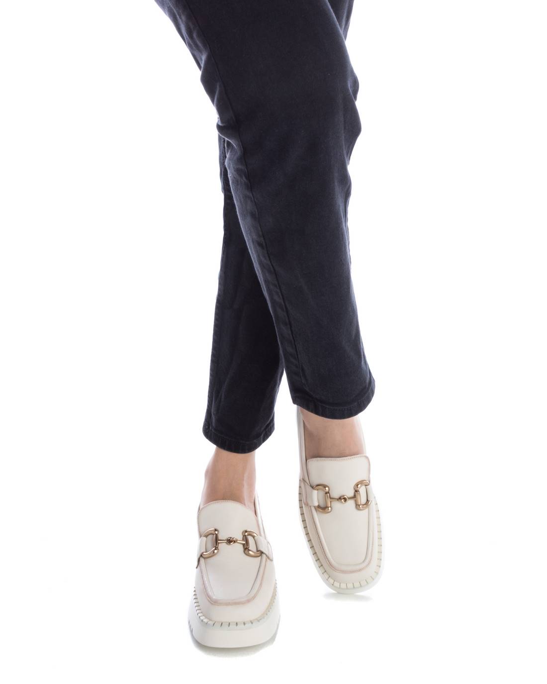 Carmela 16116302 mocassin femme blanc cuir