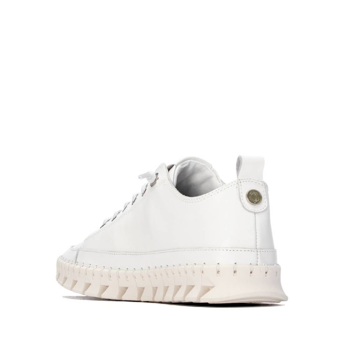 Carmela 16310508 sneakers femme blanc cuir clous