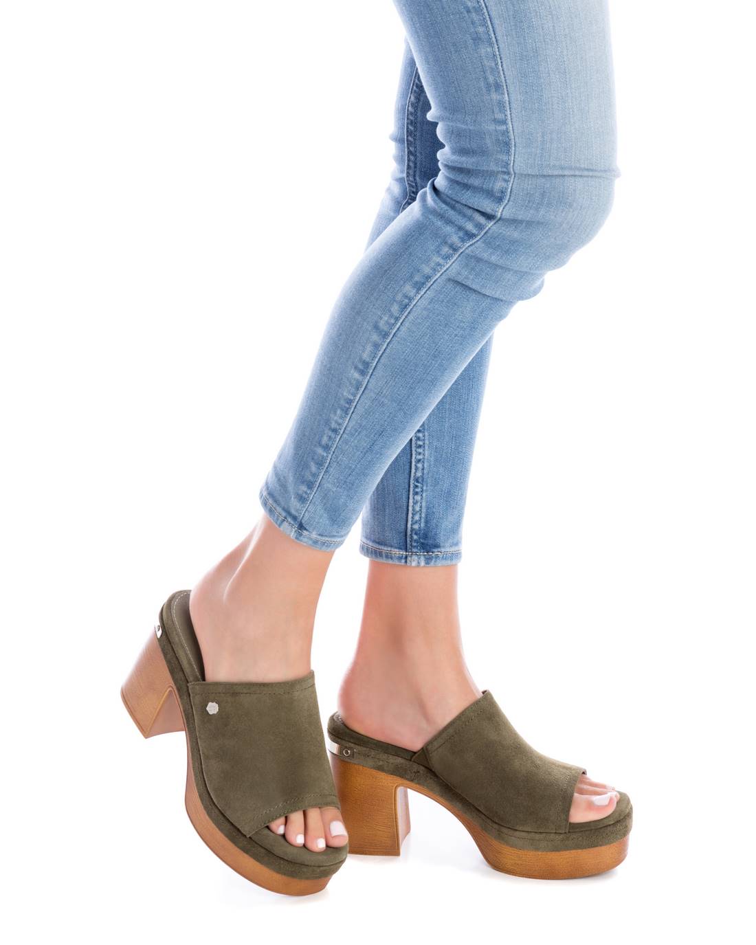 Carmela 16067702 sabot vert cuir talon haut