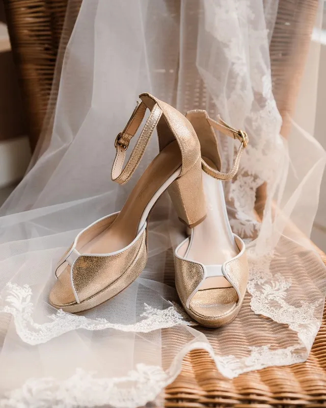 Dessine Moi Un Soulier Charlotte plateforme sandales champagne
