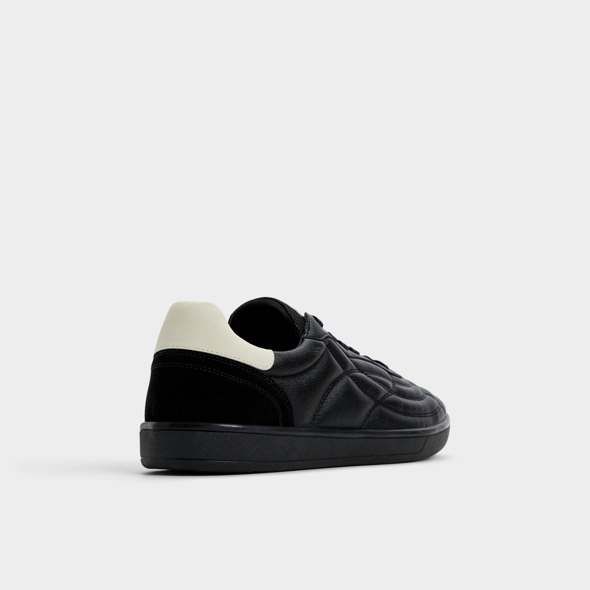 ALDO Thepitch baskets noires rétro basses