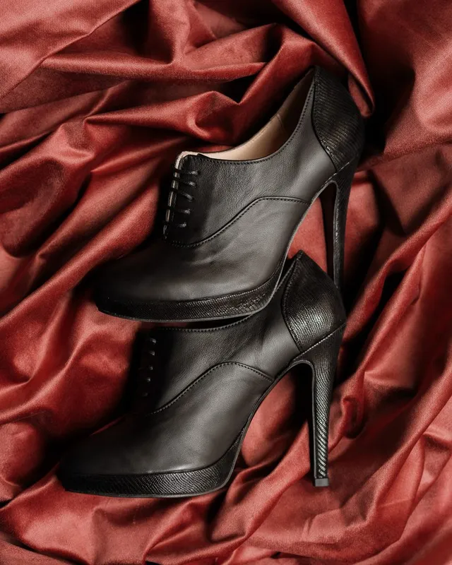 Dessine Moi Un Soulier richelieu plateforme cuir noir vipérine