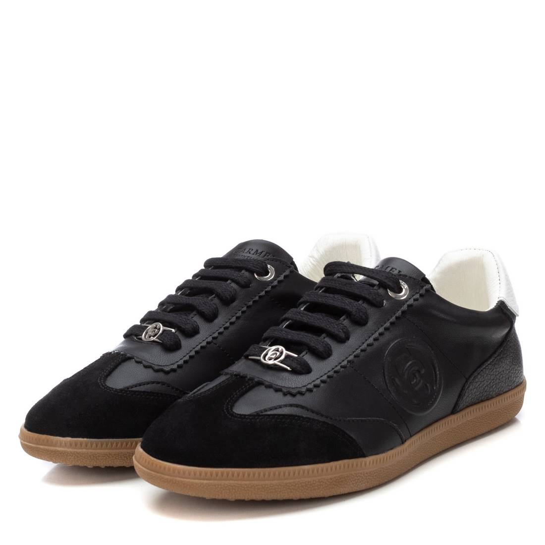 Carmela 16206003 chaussure noir cuir à lacets