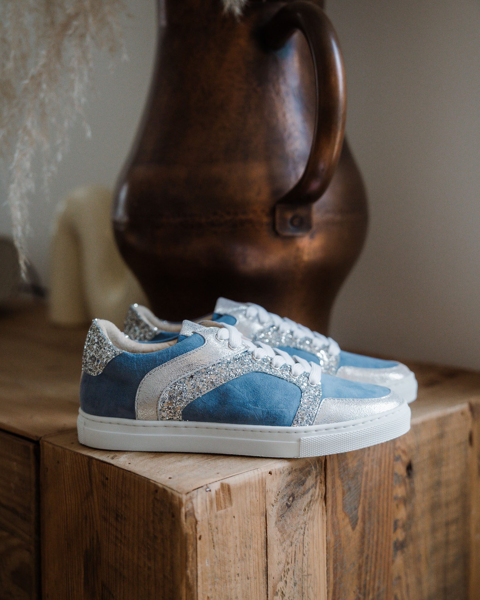 Dessine Moi Un Soulier Oscar baskets velours bleu gris argent