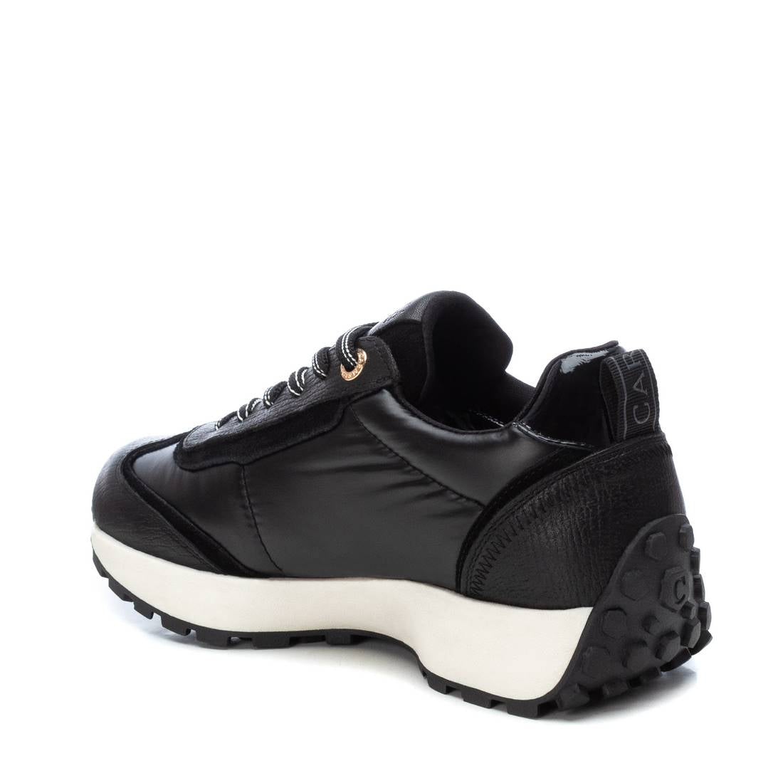 Carmela 16111703 Sneaker Femme Noir Plate