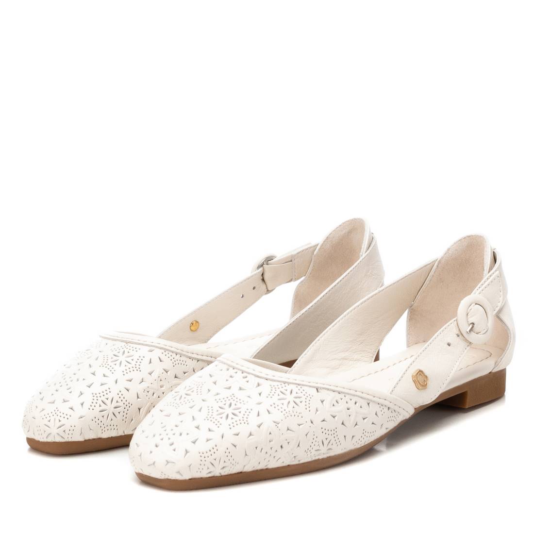 Carmela 16158401 ballerines cuir blanc ajouré