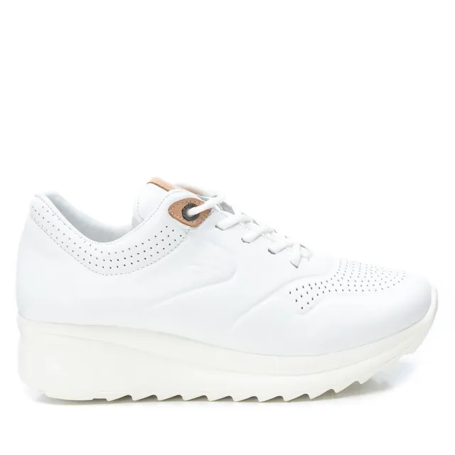 Carmela 16079804 baskets femme blanc cuir plat