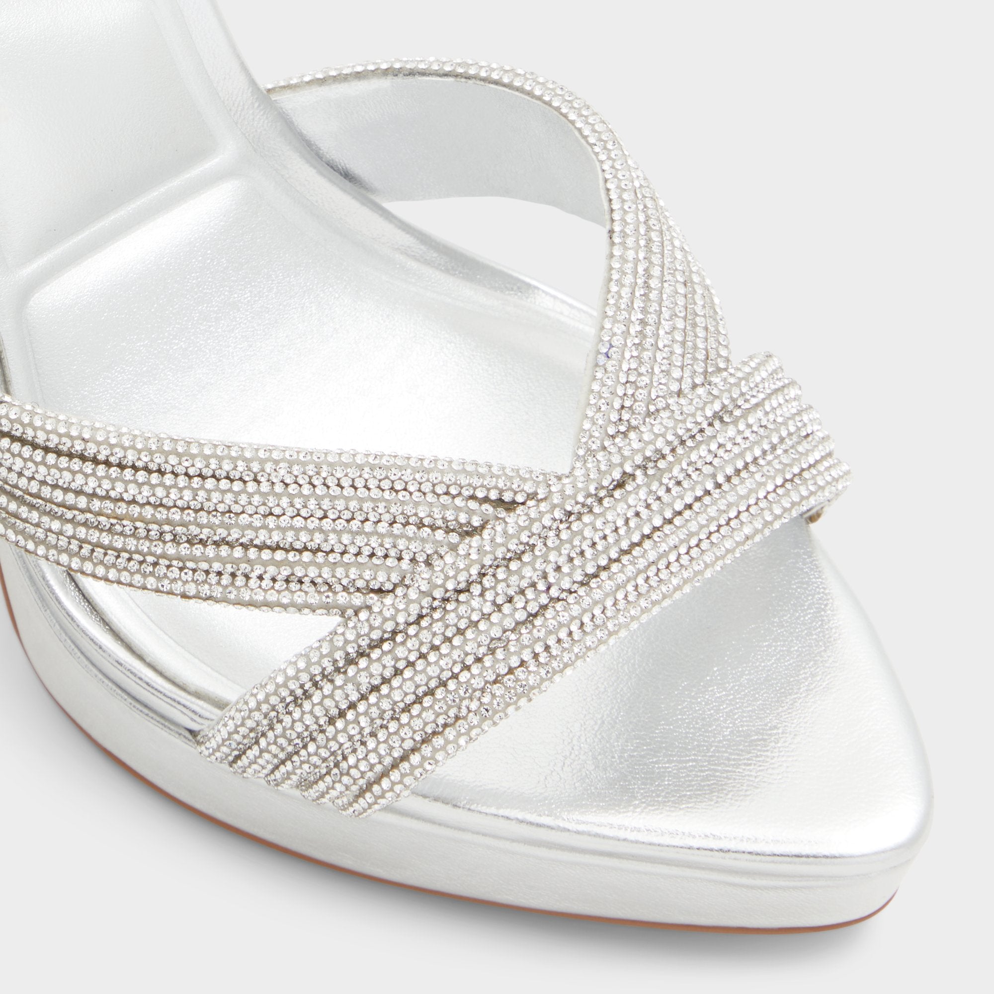 Aldo Vivyana sandales talon strass argenté