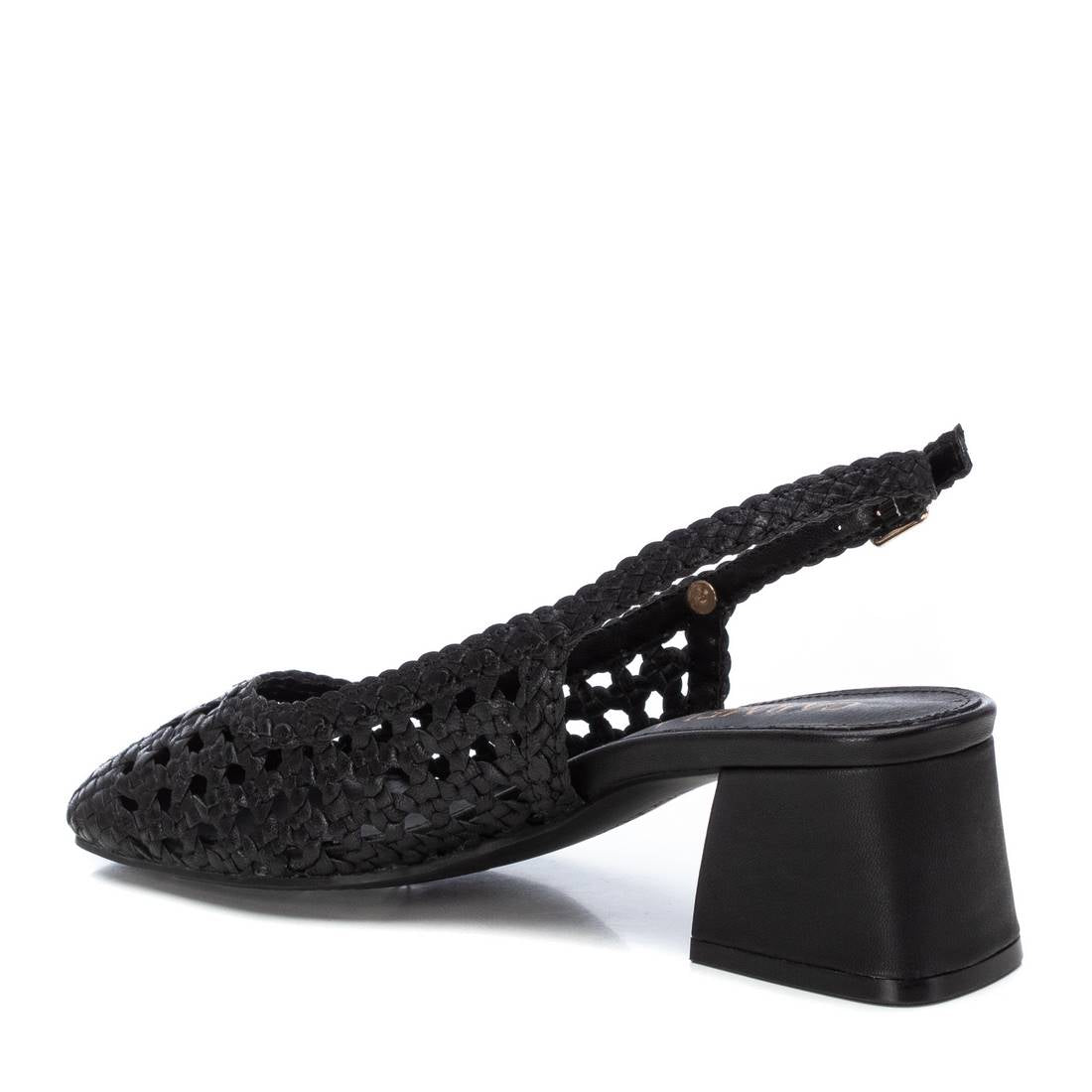 Carmela 16160802 escarpin cuir noir ajouré